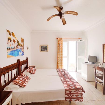 Villa Columbus Family Boutique Hotel Paguera Kültér fotó