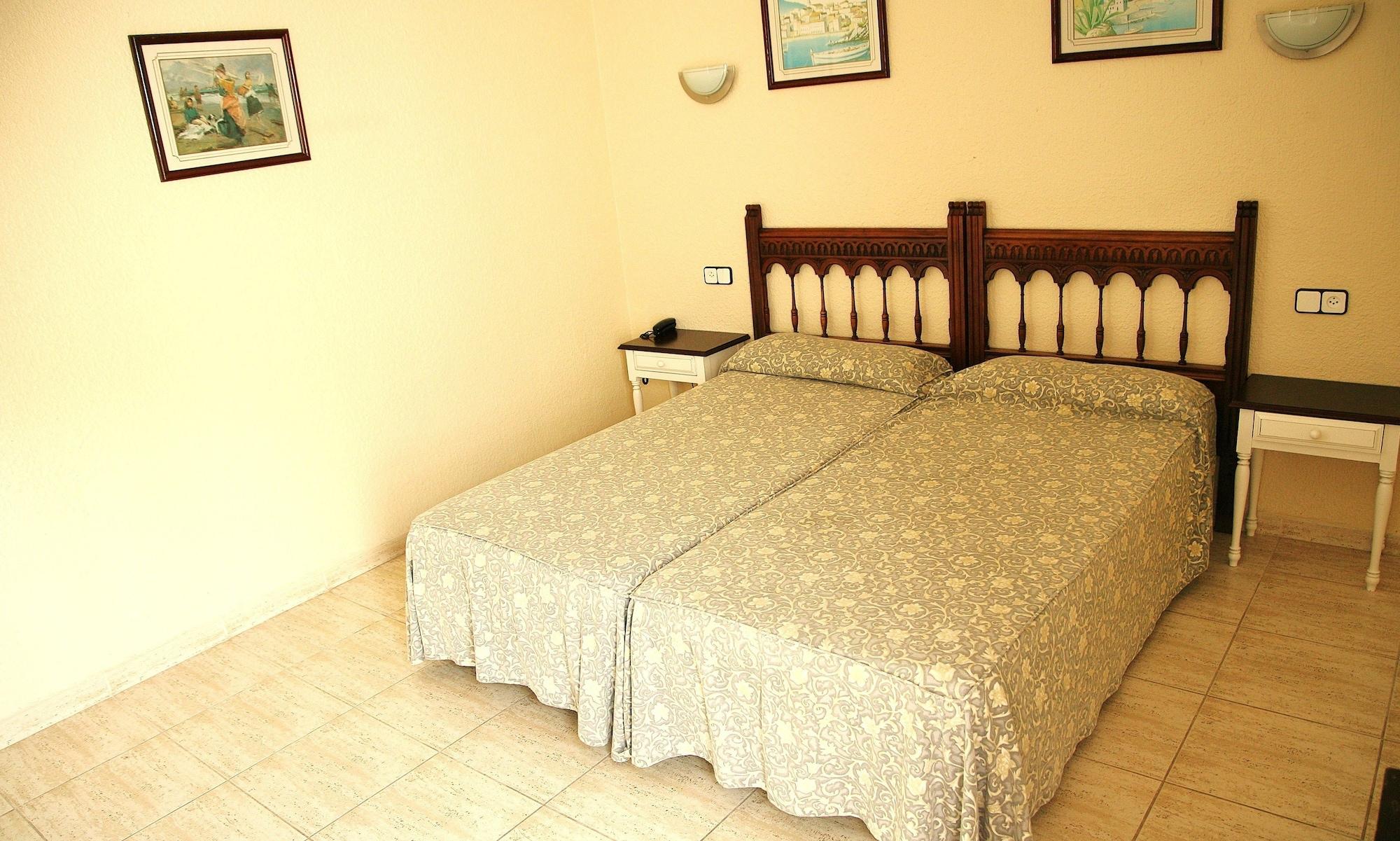 Villa Columbus Family Boutique Hotel Paguera Kültér fotó